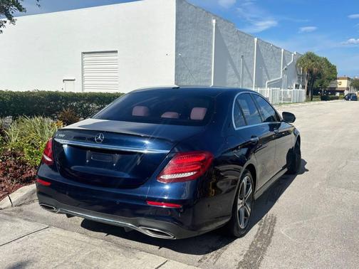 2019 Mercedes-Benz E-Class E 300 4dr Sedan