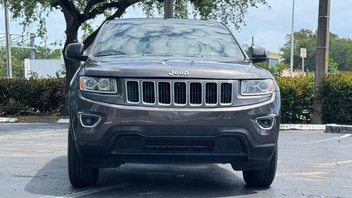 Granite Crystal Metallic Clearcoat 2015 Jeep Grand Cherokee Laredo