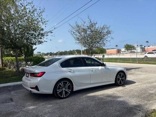 2022 BMW 330 330i 4dr Sedan