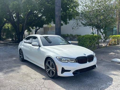 2022 BMW 330 330i 4dr Sedan