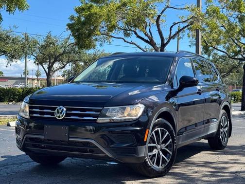 2019 Volkswagen Tiguan 2.0T SE