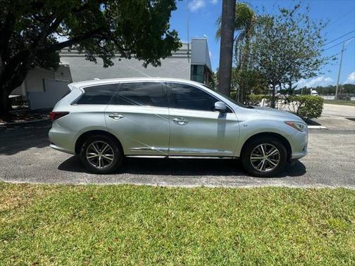 2018 INFINITI QX60 Base