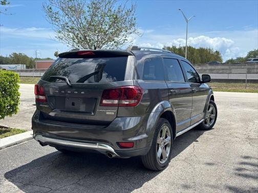 2018 Dodge Journey Crossroad