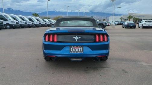 2017 Ford Mustang V6