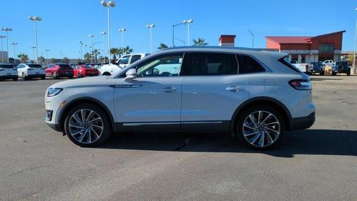 2020 Lincoln Nautilus Reserve