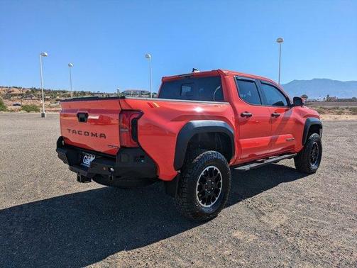 2024 Toyota Tacoma Hybrid TRD