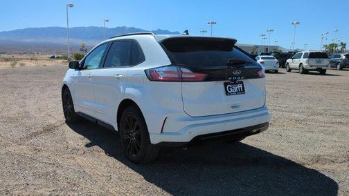 2022 Ford Edge ST-Line
