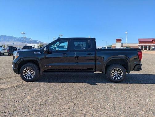2022 GMC Sierra 1500 Limited AT4