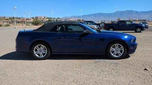 2013 Ford Mustang V6
