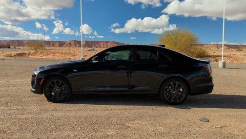 2023 Cadillac CT4 Sport