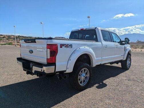 2017 Ford F-350 Lariat Super Duty