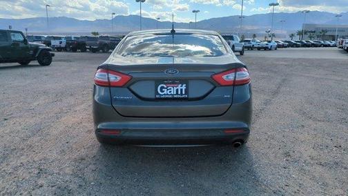 2015 Ford Fusion SE