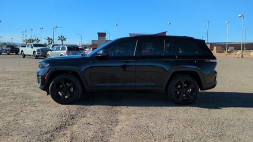 2023 Jeep Grand Cherokee Altitude