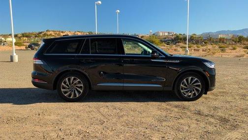 2025 Lincoln Aviator Premiere