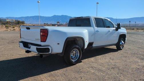 2022 Chevrolet Silverado 3500 High Country