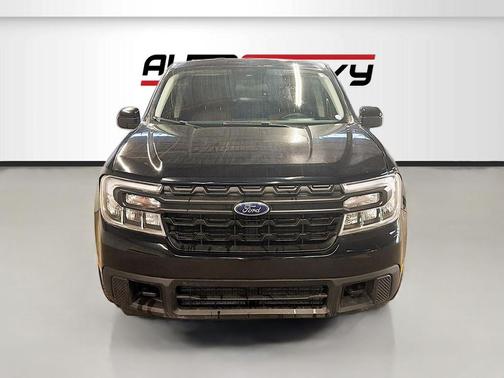 SHADOW BLACK 2023 Ford Maverick Lariat