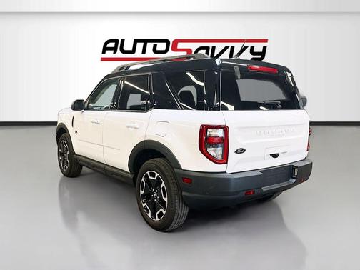 OXFORD WHITE 2024 Ford Bronco Sport Outer Banks