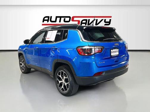 Hydro Blue Pearlcoat 2024 Jeep Compass Limited