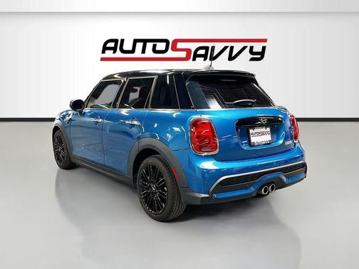 Island Blue Metallic 2022 MINI Hardtop Cooper S