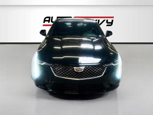 2024 Cadillac CT4 Luxury