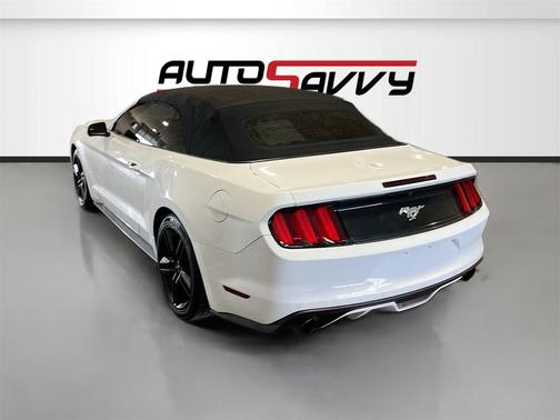 2015 Ford Mustang EcoBoost Premium