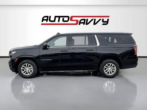 Black 2022 Chevrolet Suburban LT
