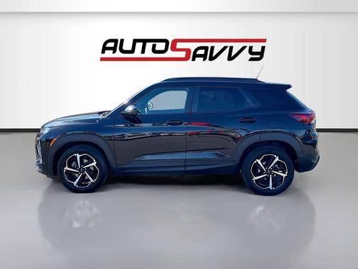 Mosaic Black Metallic 2023 Chevrolet Trailblazer RS