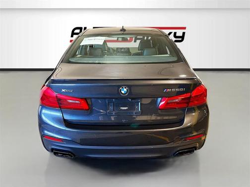 2018 BMW M550 i Xdrive
