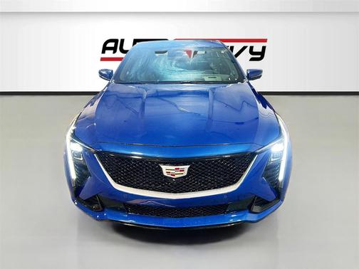 2025 Cadillac CT5 Sport