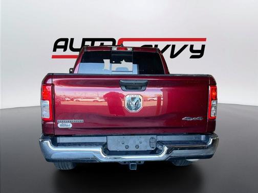Delmonico Red Pearlcoat 2023 RAM 1500 Big Horn/Lone Star