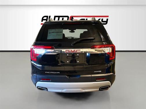 2023 GMC Acadia AWD SLT