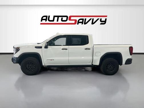 Summit White 2025 GMC Sierra 1500 AT4X