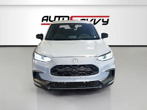 Urban Gray Pearl 2025 Honda HR-V AWD Sport