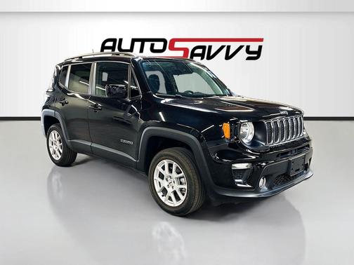 Black Clearcoat 2021 Jeep Renegade Latitude