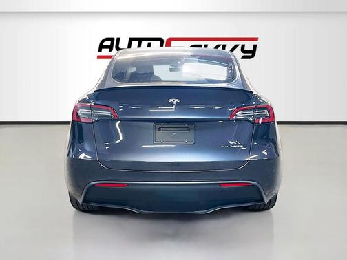 Stealth Grey 2024 Tesla Model Y Long Range Dual Motor All-Wheel Drive