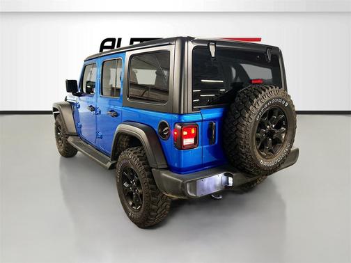 2022 Jeep Wrangler Willys
