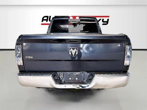 2020 RAM 1500 Classic SLT