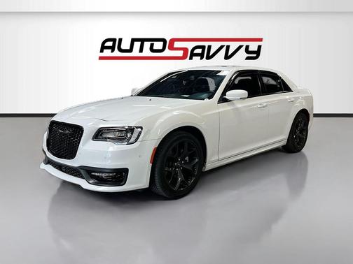2022 Chrysler 300 S