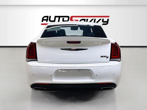 2022 Chrysler 300 S
