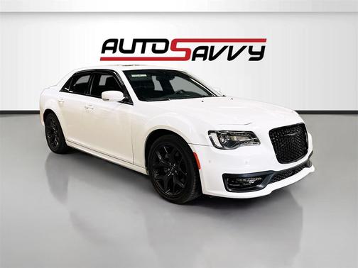 2022 Chrysler 300 S