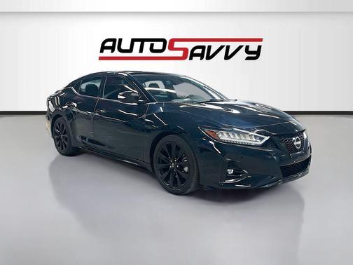 Super Black 2023 Nissan Maxima SR Xtronic CVT
