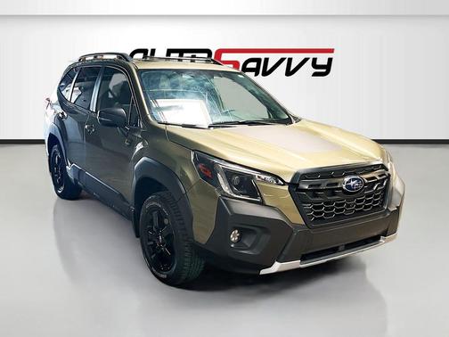 Autumn Green Metallic 2024 Subaru Forester Wilderness