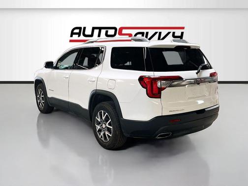 2022 GMC Acadia AWD SLT