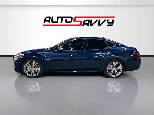 2015 INFINITI Q70 3.7