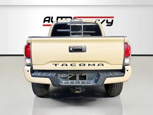 2016 Toyota Tacoma Limited