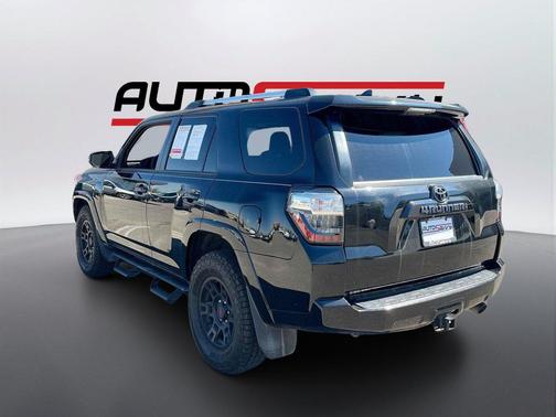 Midnight Black Metallic 2021 Toyota 4Runner SR5 Premium
