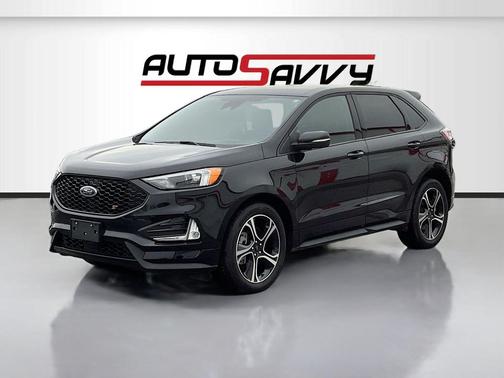 Black Metallic 2023 Ford Edge ST