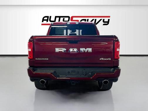 Delmonico Red Pearlcoat 2025 RAM 1500 Laramie