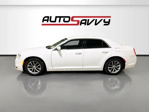 2016 Chrysler 300 Limited