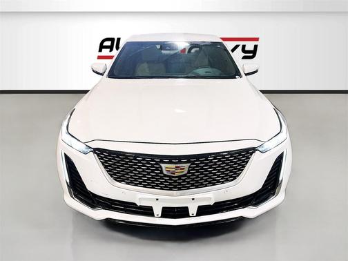 2024 Cadillac CT5 Luxury